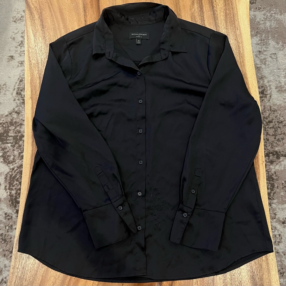 Banana Republic Black Long Sleeve Dress Shirt